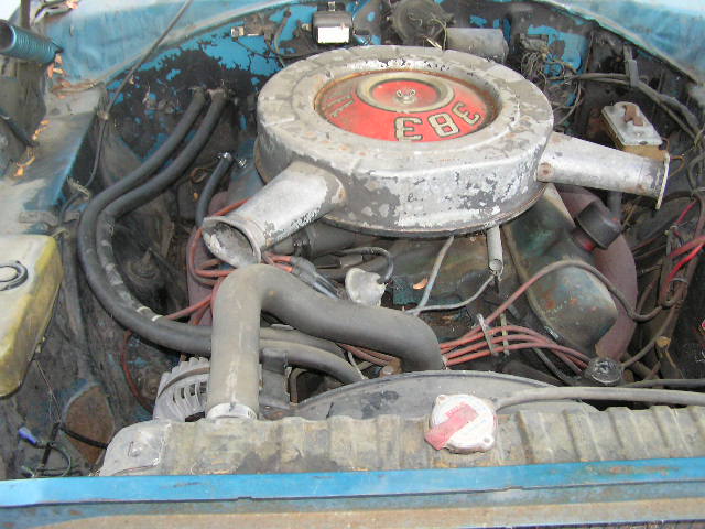 Attached picture Dads 383 HP 69 Dodge Coronet Wagon engine (2).jpg